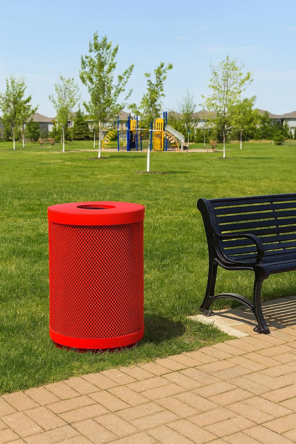 Norwood Open Air Series Heavy Duty Outdoor Trash Can with Liner and Flat Lid - 32 Gallons