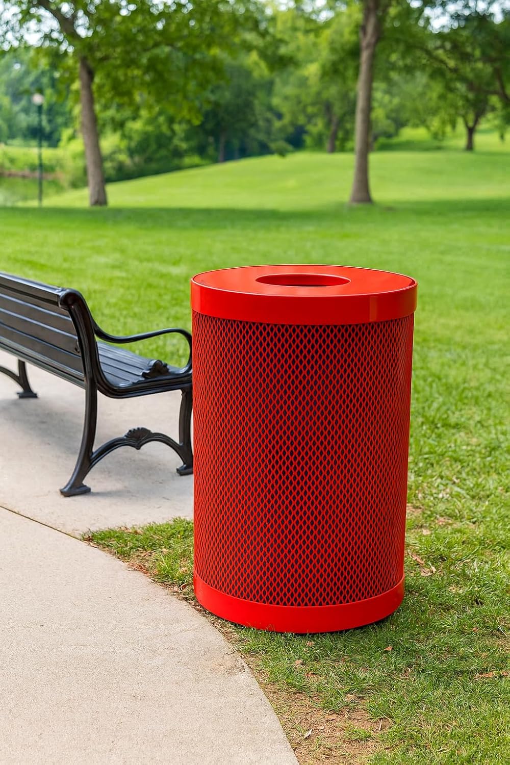 Norwood Open Air Series Heavy Duty Outdoor Trash Can with Liner and Flat Lid - 32 Gallons